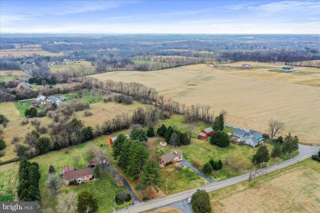 4381 ENGLE MOLERS RD, Shepherdstown, WV 25443