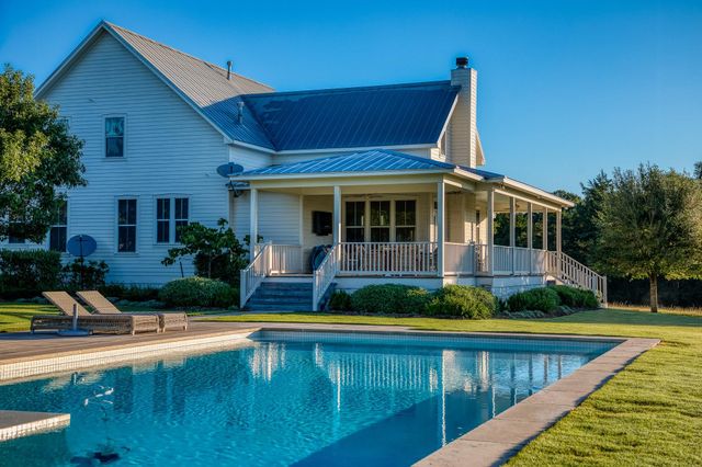 5110 Mill Creek Road, Cat Spring, TX 78933