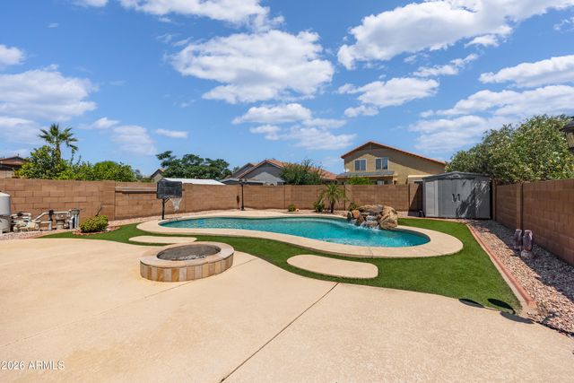 11234 W ALMERIA Road, Avondale, AZ 85392