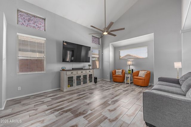 11234 W ALMERIA Road, Avondale, AZ 85392