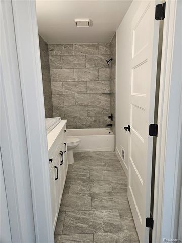 3071 Regatta Drive, Saint Clair, MI 48079