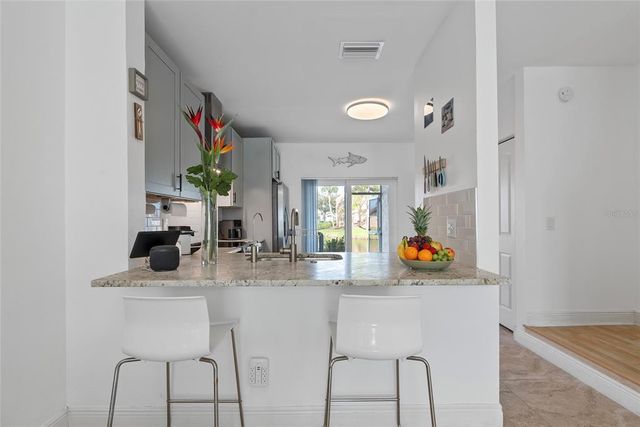 6027 BAYSIDE KEY DRIVE, Tampa, FL 33615
