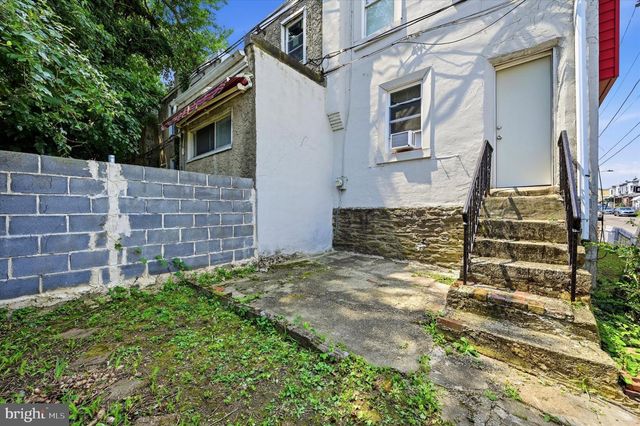 5767 N BEECHWOOD, Philadelphia, PA 19138