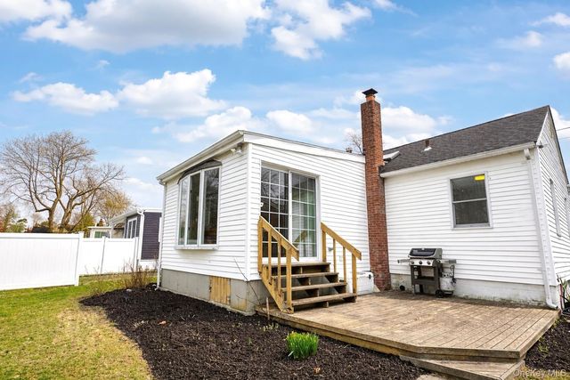 296 Bay Avenue, Patchogue, NY 11772