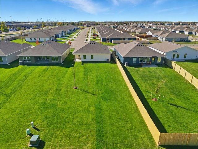 533 N Persimmon Street, Gardner, KS 66030