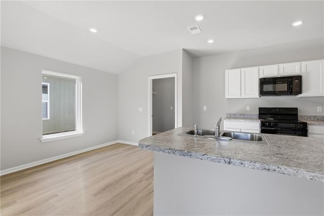 533 N Persimmon Street, Gardner, KS 66030