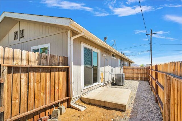 20933 Sioux Road 4, Apple Valley, CA 92308