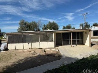 616 Gibbel Road, Hemet, CA 92543