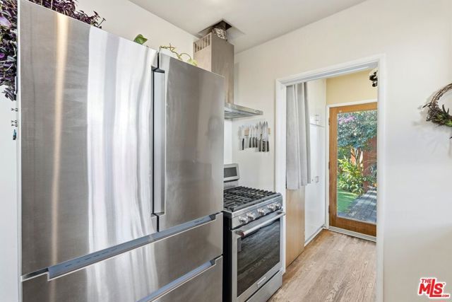 12909 Ida Avenue, Los Angeles, CA 90066