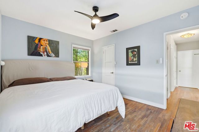 12909 Ida Avenue, Los Angeles, CA 90066