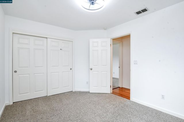 196 Bittercreek Dr, Folsom, CA 95630