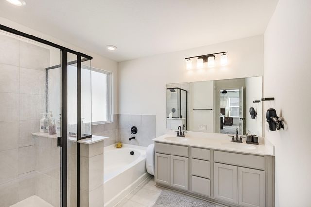 936 Waggoner Drive, Aubrey, TX 76227