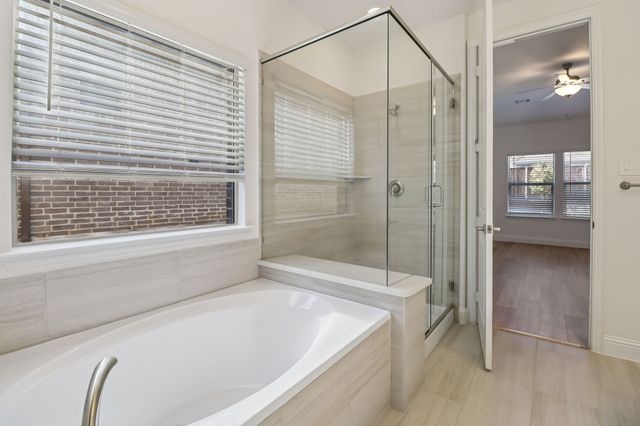 2433 Glacier Ridge, Corinth, TX 76210