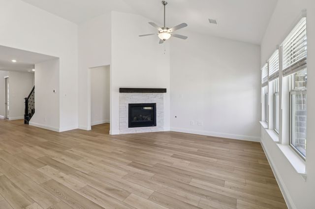 2433 Glacier Ridge, Corinth, TX 76210