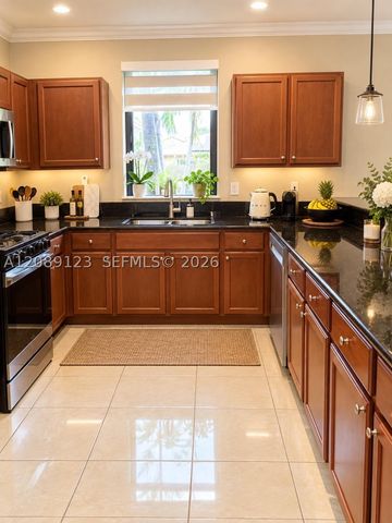 10431 SW 228th Ter, Miami, FL 33190
