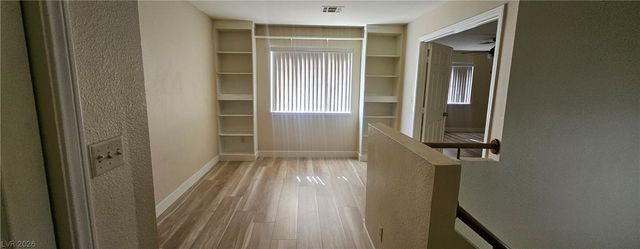 313 Beethoven Street, Las Vegas, NV 89145