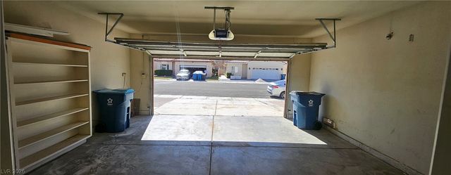 313 Beethoven Street, Las Vegas, NV 89145