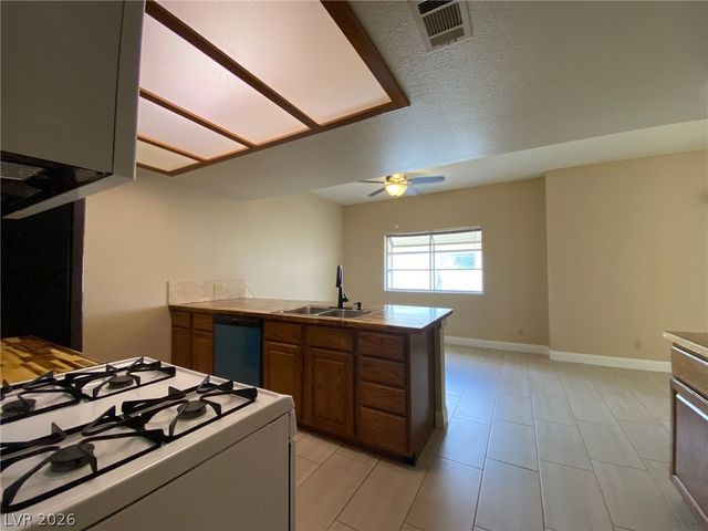 313 Beethoven Street, Las Vegas, NV 89145