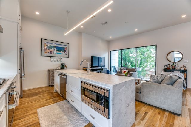 1839 Summit Avenue 3, Dallas, TX 75206