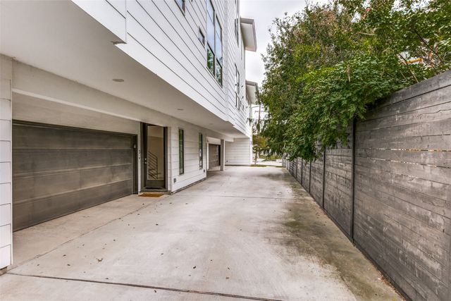 1839 Summit Avenue 3, Dallas, TX 75206
