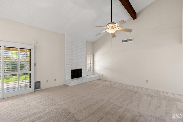 2300 El Portal Drive 63, Bakersfield, CA 93309