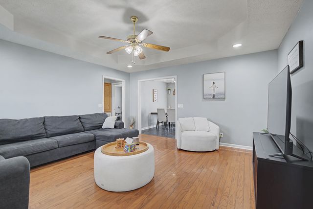 76 Providence Rd, Shelbyville, TN 37160