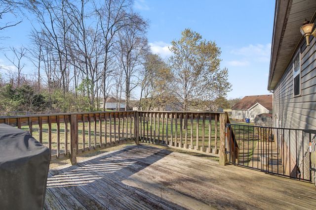 76 Providence Rd, Shelbyville, TN 37160