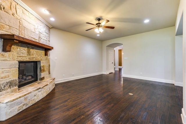419 Rio Grande Drive, Irving, TX 75039
