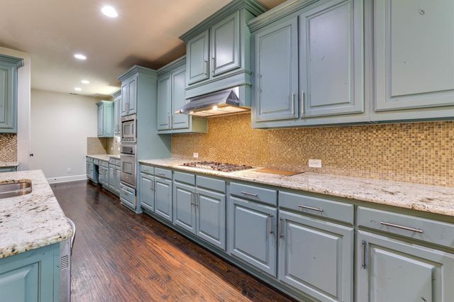 419 Rio Grande Drive, Irving, TX 75039