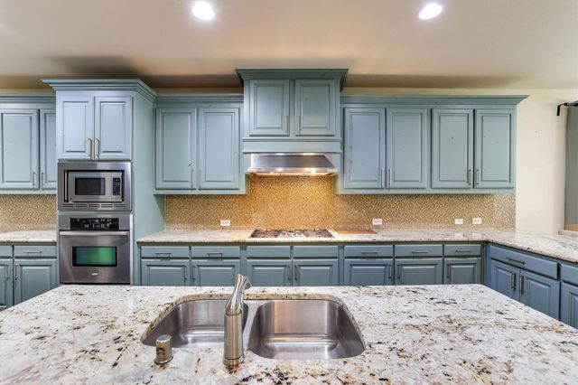 419 Rio Grande Drive, Irving, TX 75039