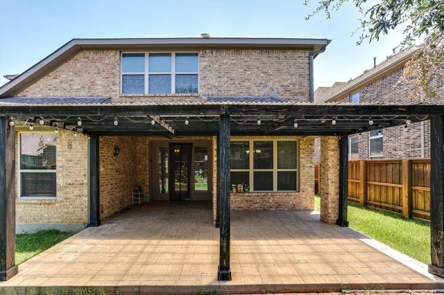 419 Rio Grande Drive, Irving, TX 75039