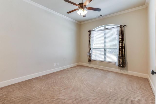 419 Rio Grande Drive, Irving, TX 75039