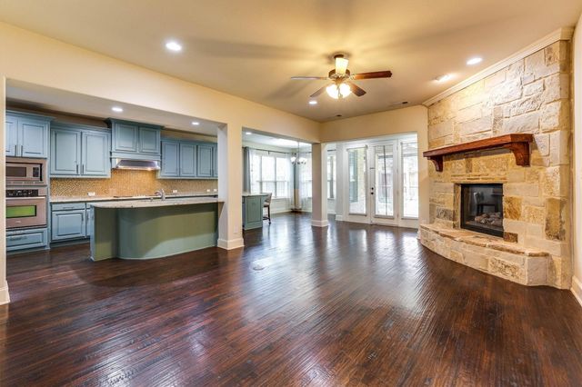 419 Rio Grande Drive, Irving, TX 75039