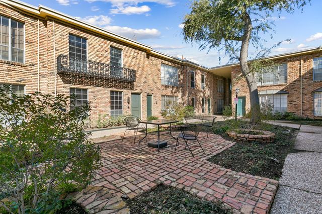 2503 Mccue Road 36, Houston, TX 77056