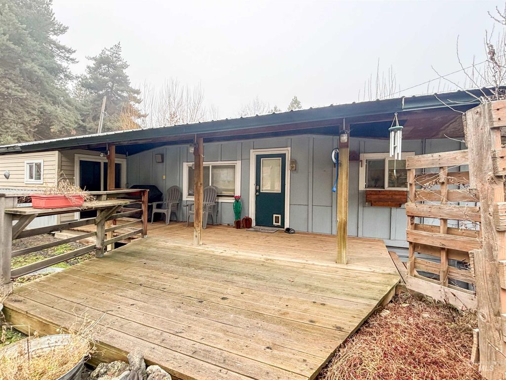 2280 Old Pullman 20, Moscow, ID 83843 photo 16