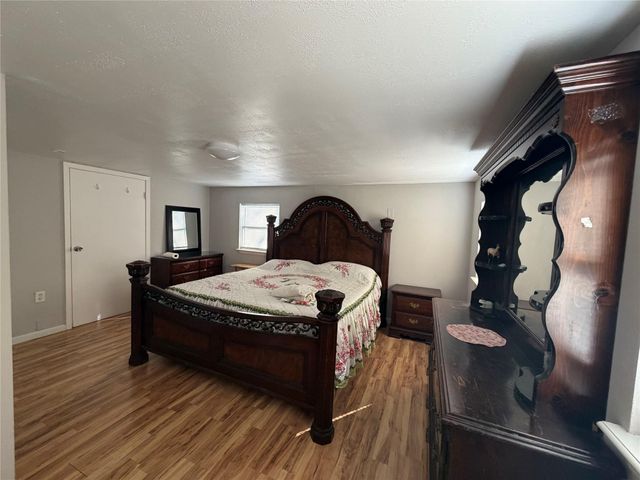 116 Avenue C, Brazoria, TX 77422