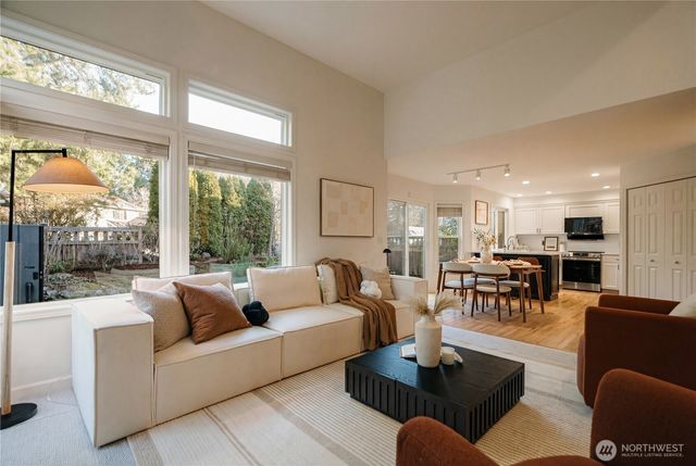 4016 243rd Place SE, Issaquah, WA 98029