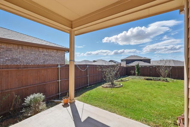 9917 Saltbrush Street, Fort Worth, TX 76177