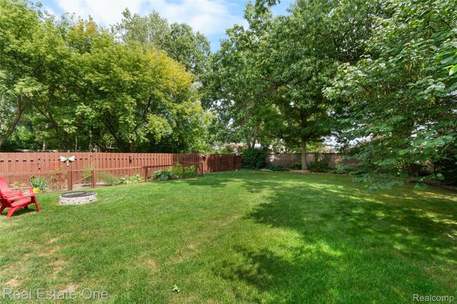 1151 Gene Drive, Chelsea, MI 48118