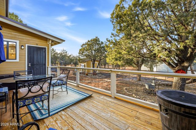 6846 LUCKY Lane, Show Low, AZ 85901