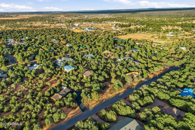 6846 LUCKY Lane, Show Low, AZ 85901