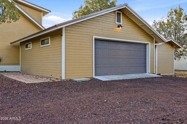 6846 LUCKY Lane, Show Low, AZ 85901