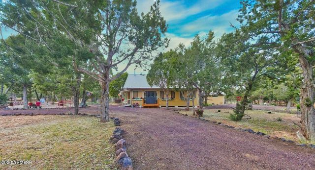 6846 LUCKY Lane, Show Low, AZ 85901