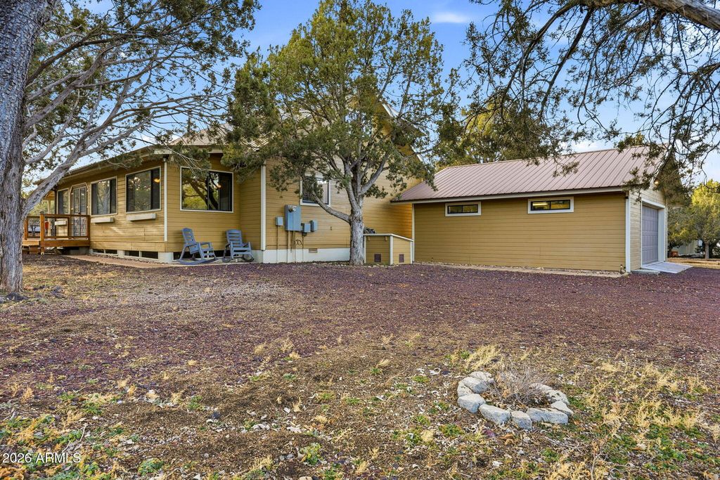 6846 LUCKY Lane, Show Low, AZ 85901
