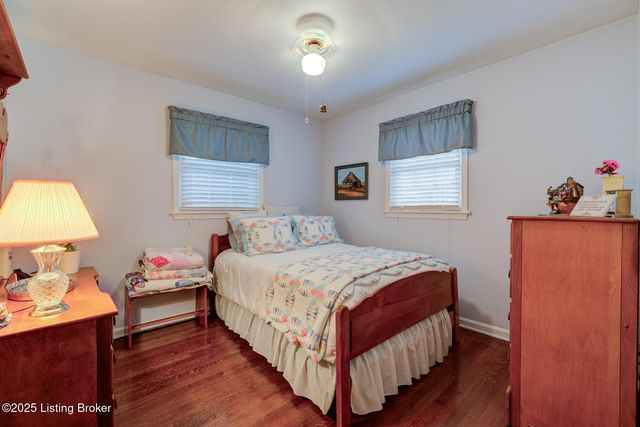 5406 Trefoil Ln, Louisville, KY 40258