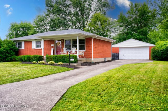 5406 Trefoil Ln, Louisville, KY 40258