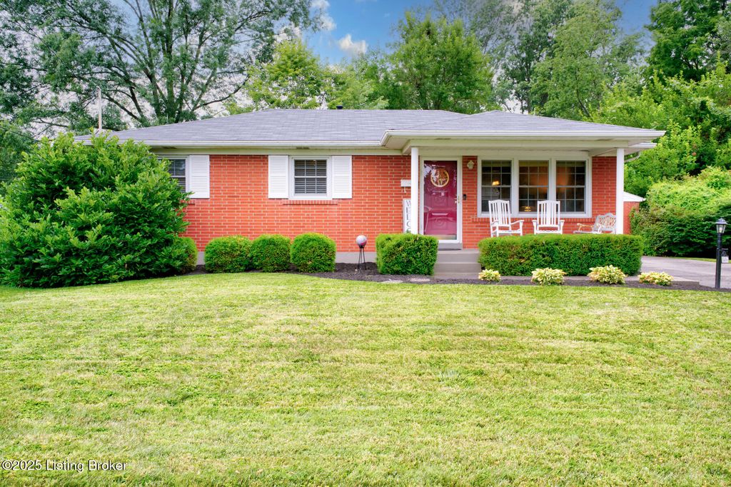 5406 Trefoil Ln, Louisville, KY 40258