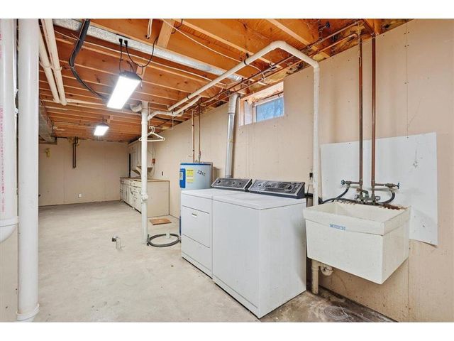 2082 Asplund Road, New Richmond, WI 54017