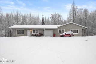 937 W Auklet Avenue, Palmer, AK 99645