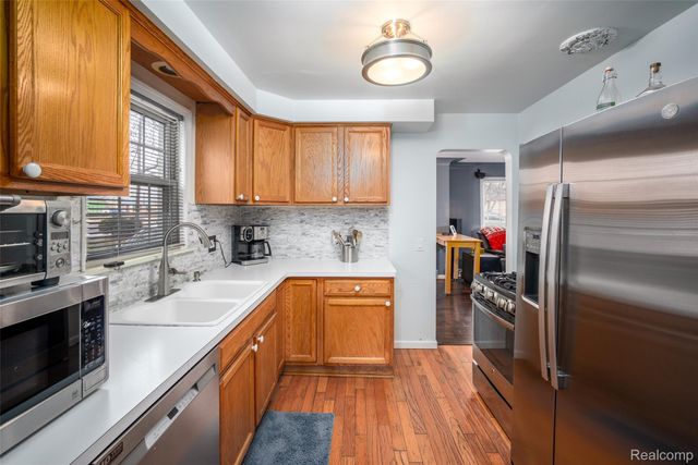 36551 Parkdale Street, Livonia, MI 48150